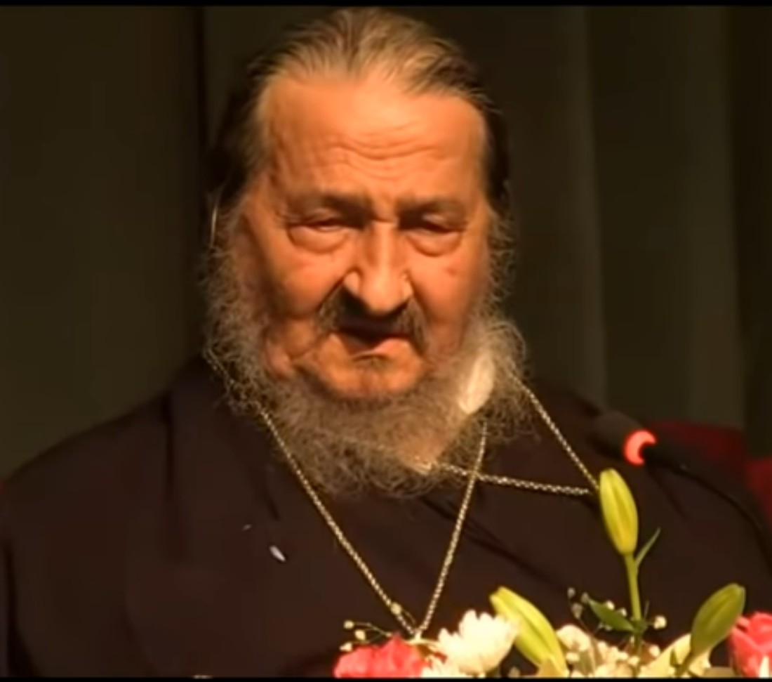 Слика почившег Атанасија Јевтића, српског епископа